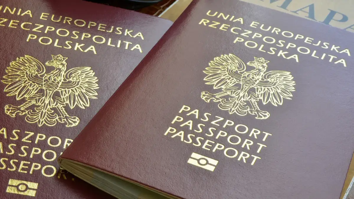 Jak długo trwa wyrobienie paszportu w Polsce? Sprawdź terminy i opcje