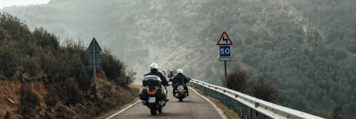 Najpiękniejsze trasy motocyklowe w Słowenii, które musisz przejechać