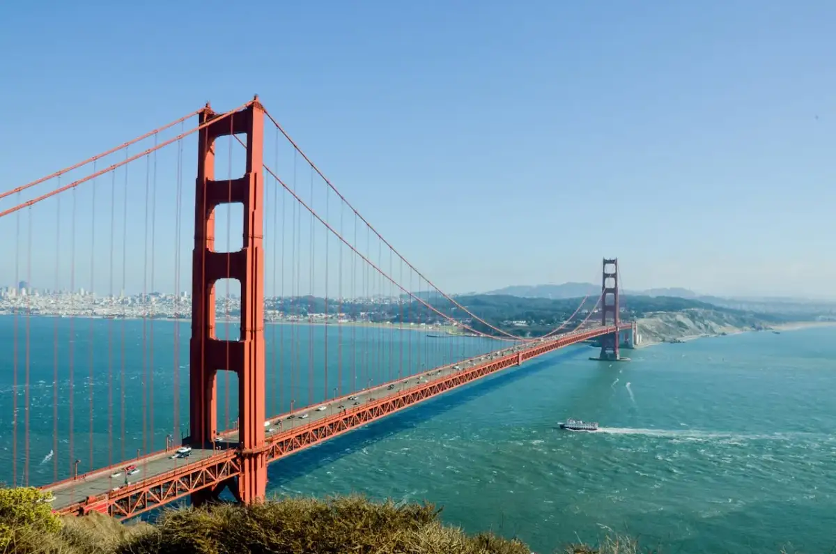 Most sławny na świecie, Golden Gate Bridge w San Francisco, USA.