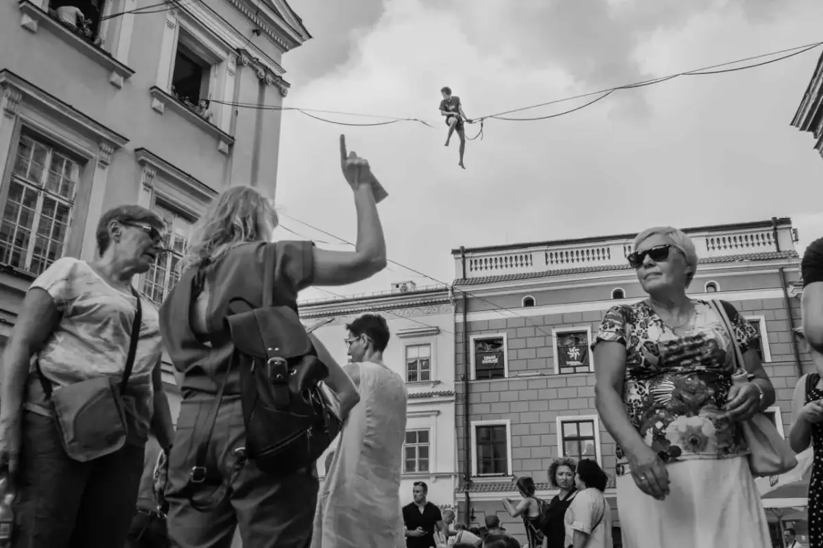 Przykład fotoreportażu – inspirujące pomysły i techniki fotograficzne