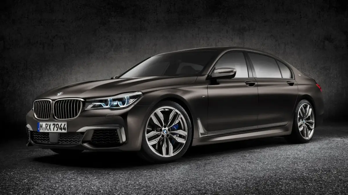 BMW 760Ld – Tajemnice luksusu, osiągi i technologie w limuzynie