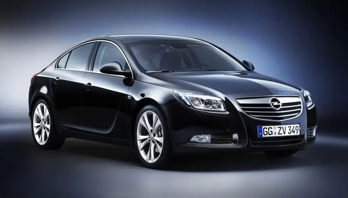 Opel Insignia: Opinie kierowców i recenzje tego popularnego modelu