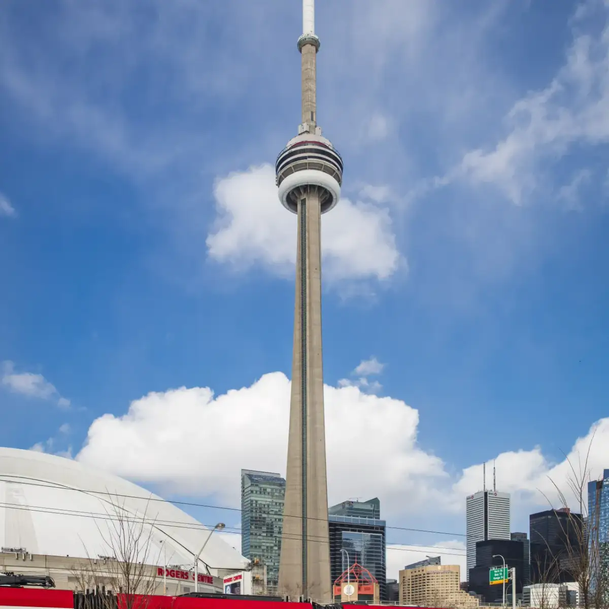 Najlepsze atrakcje w Toronto, które musisz zobaczyć podczas wizyty