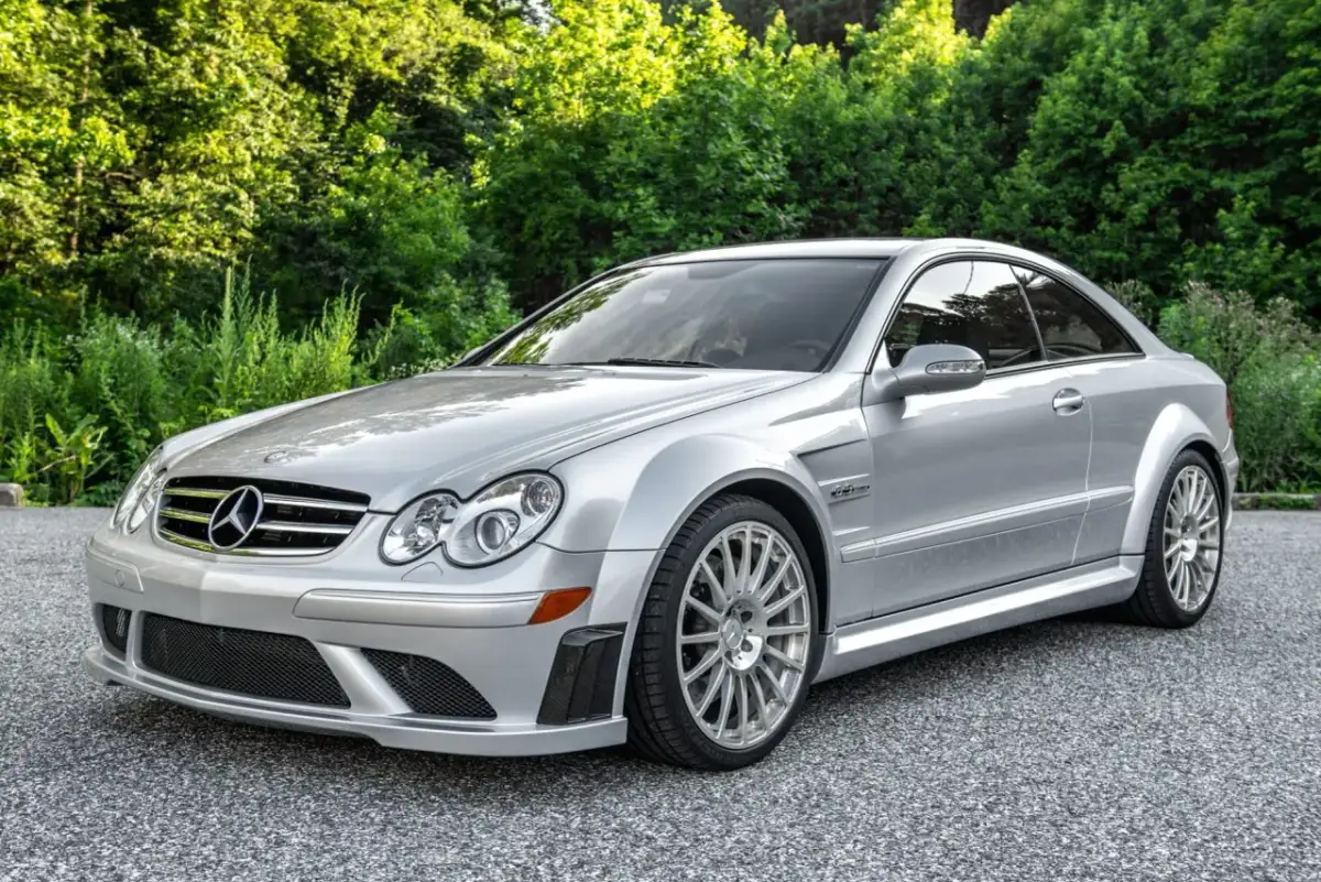 Mercedes-Benz CLK 63 AMG – niezrównane osiągi i luksus w jednym