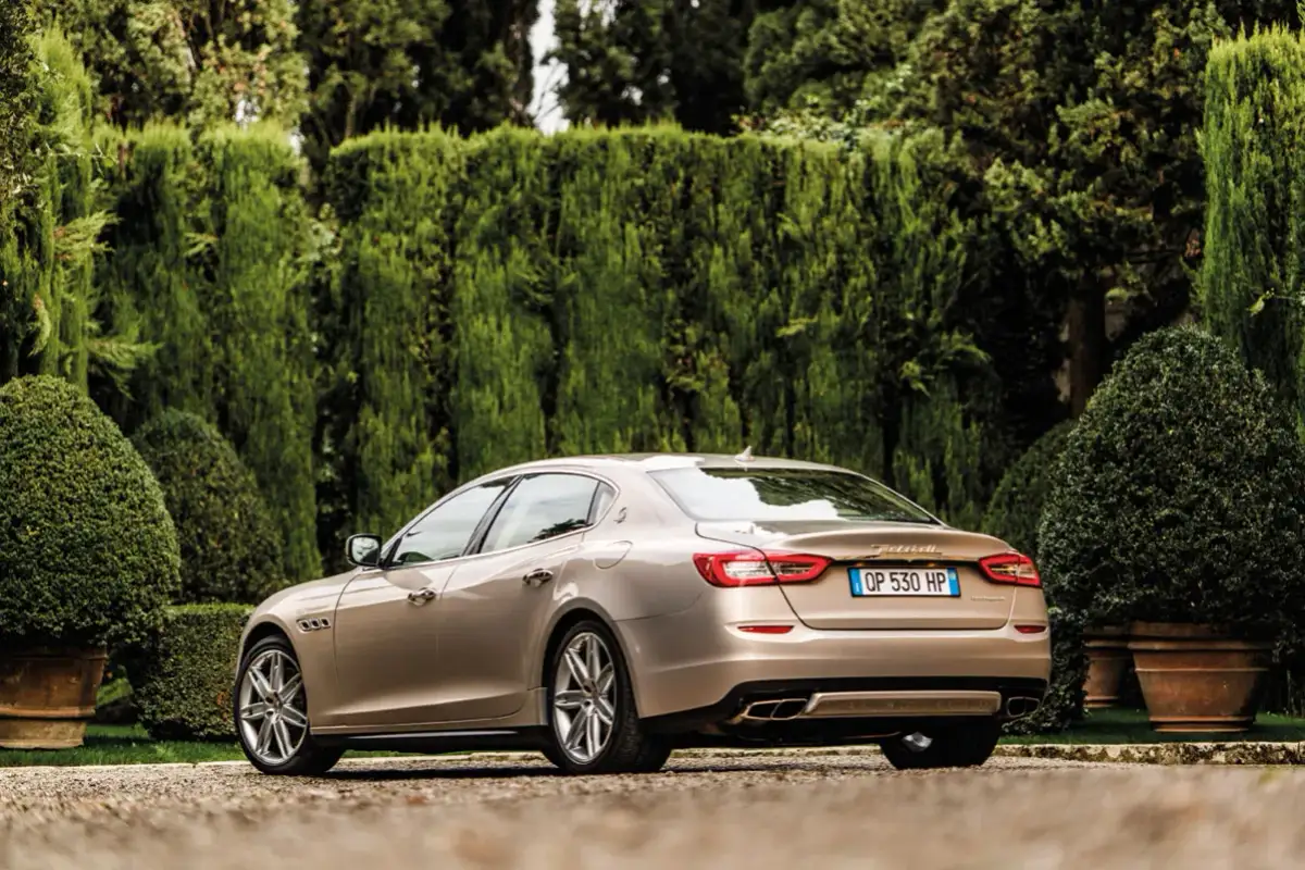 Maserati kto produkuje? Poznaj tajemnice marki i jej historię