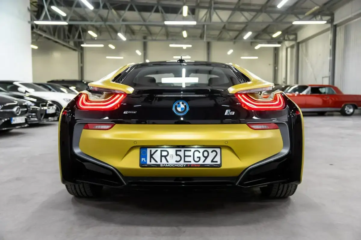 Ceny BMW i8 na rynku wtórnym w Polsce – sprawdź, co wpływa na wartość