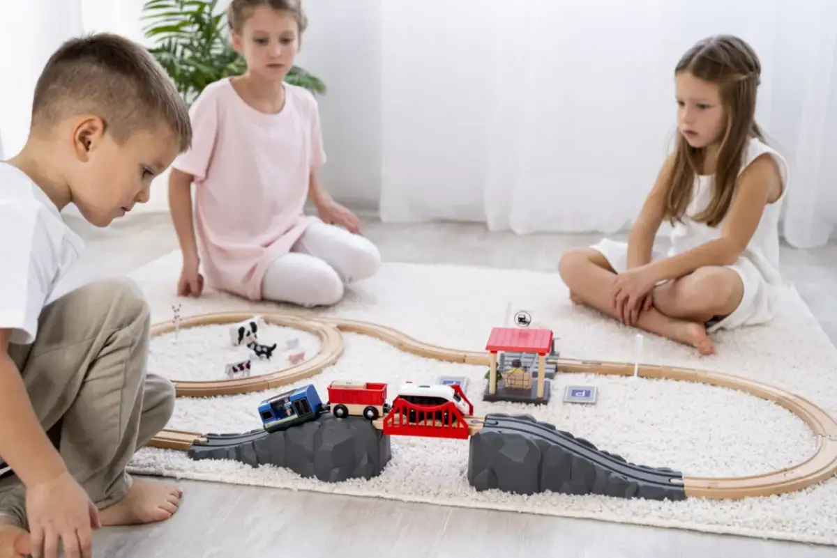 Kolejka z torami dla dziecka: Wybierz idealny zestaw! Poradnik