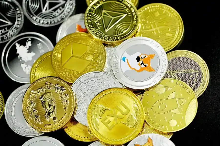 Kryptowaluty: Ile potrzeba na start? Minimalny wkład i porady