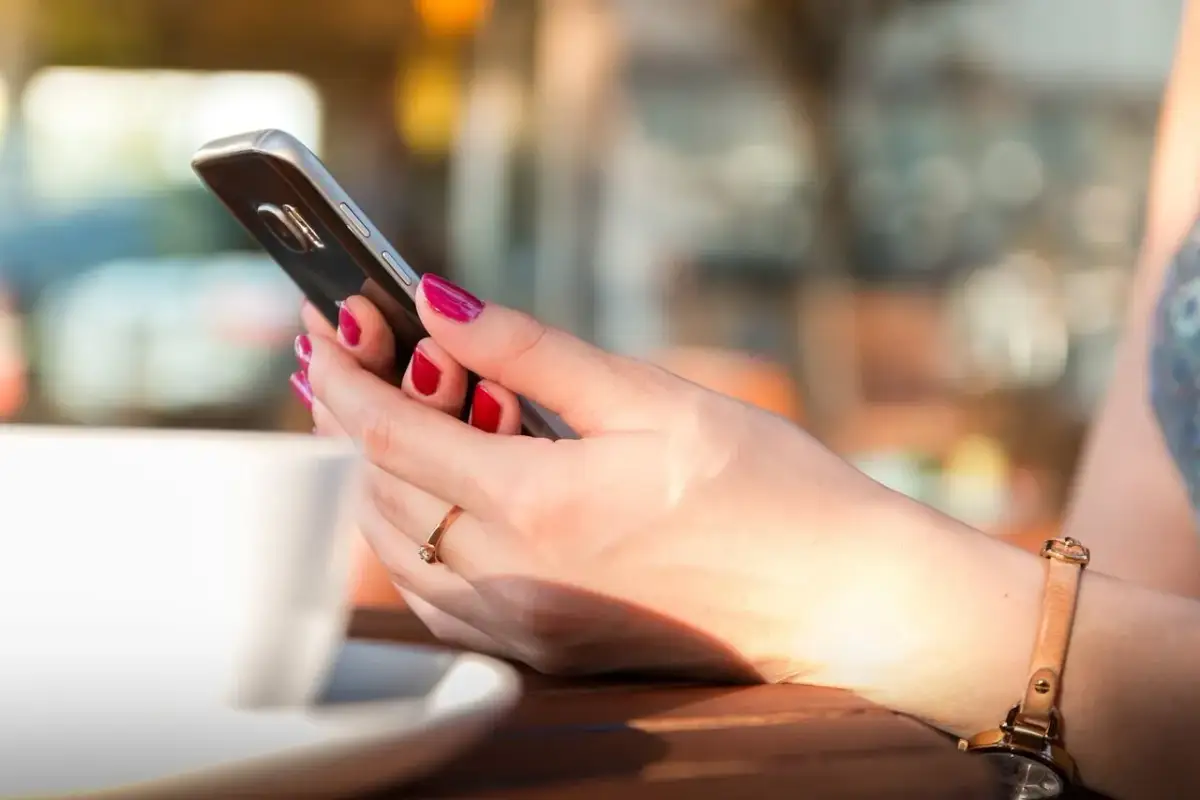 Zmień dźwięk Messengera na Androidzie i iOS: Instrukcja Krok po Kroku