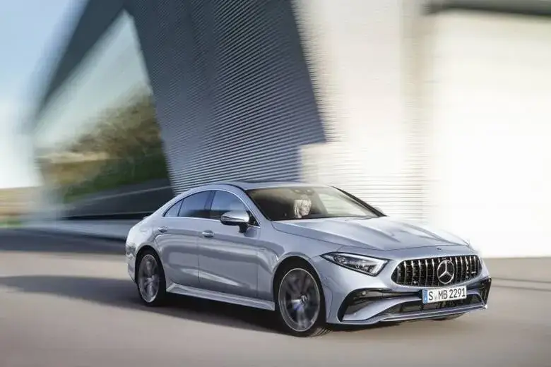 Mercedes-Benz CLS AMG: szczegóły specyfikacji, osiągi i porównanie modeli