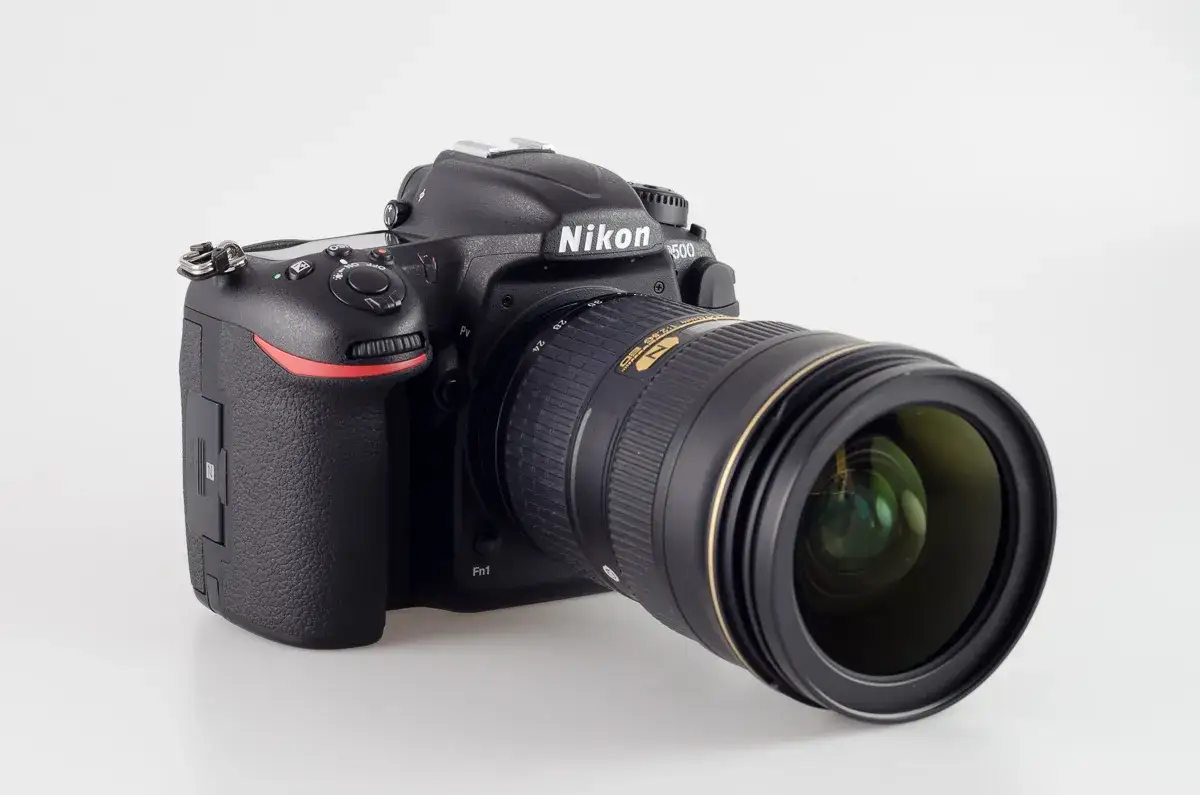 Test aparatu Nikon P500: Opinie, funkcje i szczegółowe recenzje