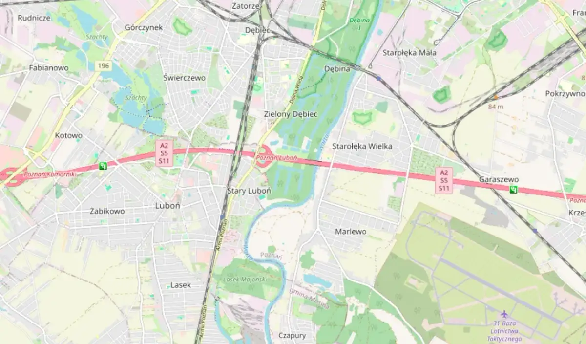 Mapa okolic Poznania z zaznaczoną autostradą A2, gdzie znajduje się **odcinkowy pomiar prędkości A2**. Widoczne miejscowości: Luboń, Dębiec, Garaszewo.