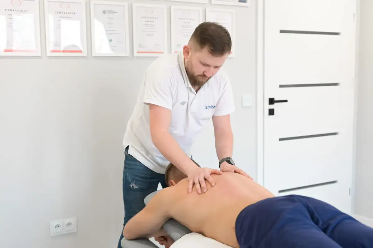 Fizjoterapeuta w domu: Cena? NFZ, pakiety i jak nie przepłacić!