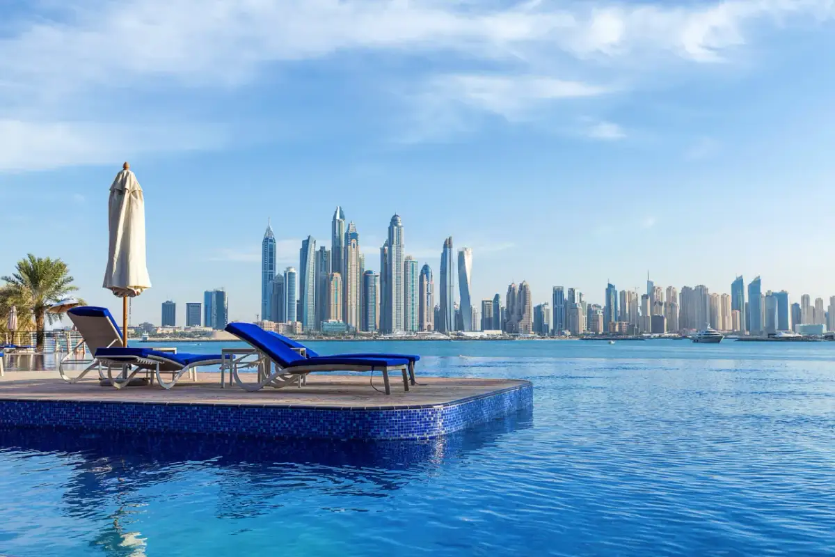 Kiedy jechać do Dubaju, aby uniknąć upałów i cieszyć się wakacjami?