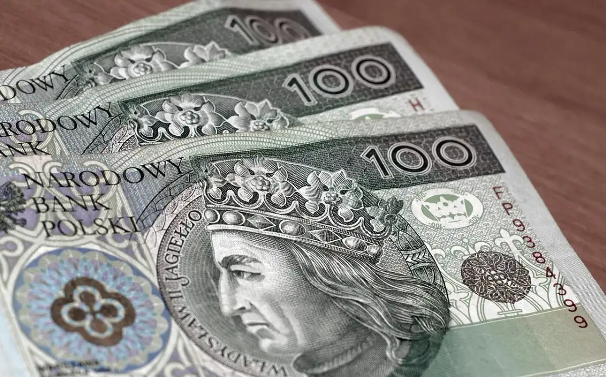 Spadek u notariusza: ile kosztuje? Szybciej, ale czy taniej?