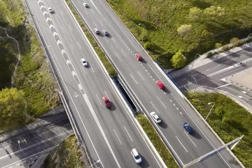 Jak zapłacić za autostradę – uniknij kolejek i wysokich opłat