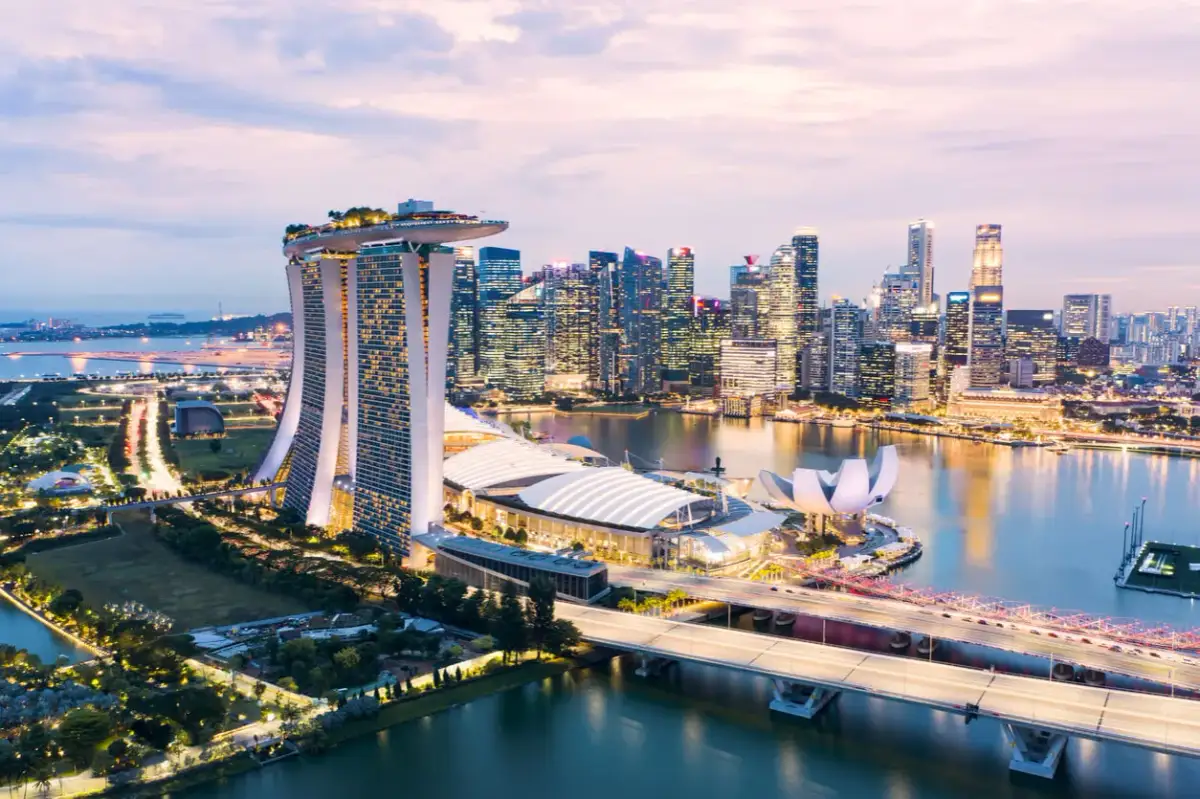 Singapur kiedy jechać? Oto najgorszy czas na wizytę i co warto wiedzieć