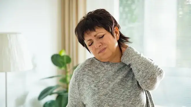 DOMS vs Zakwasy: Czy ból mięśni po treningu to dobry znak?