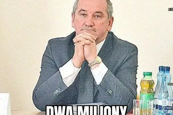 Co sprzedawane jest w butelkach Familiada? Zaskakujące odpowiedzi!