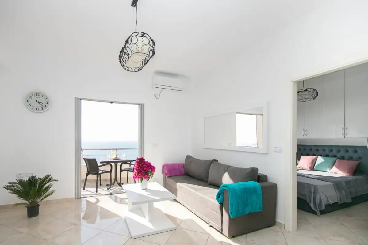 Jak kupić mieszkanie w Albanii bez ryzyka i zbędnych kosztów