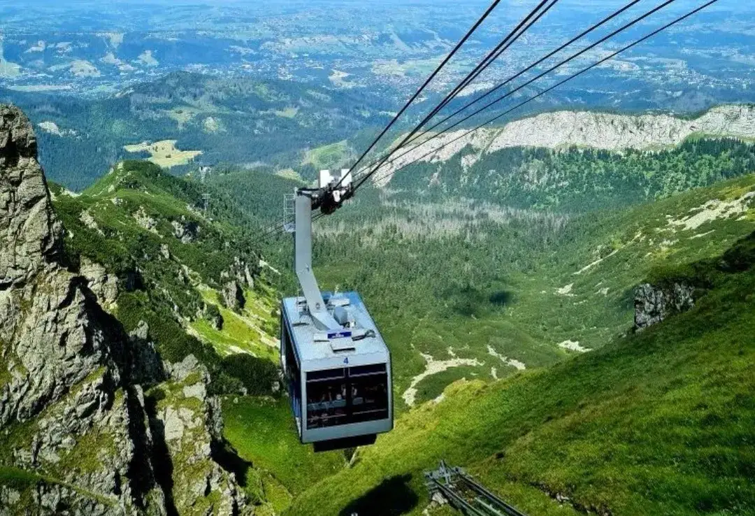 Zakopane: Najlepsze atrakcje, szlaki i porady. Planuj z ekspertem!