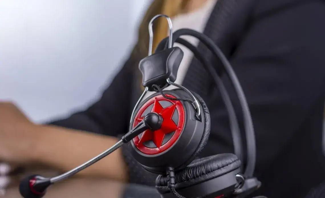 Podłącz słuchawki z jednym wtykiem: Prosty poradnik i rozwiązania problemów