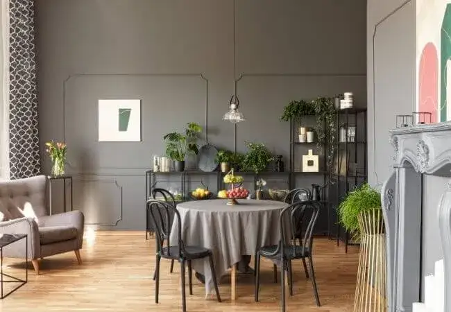 Dekoracja okrągłego stołu: Odkryj sekrety idealnej aranżacji