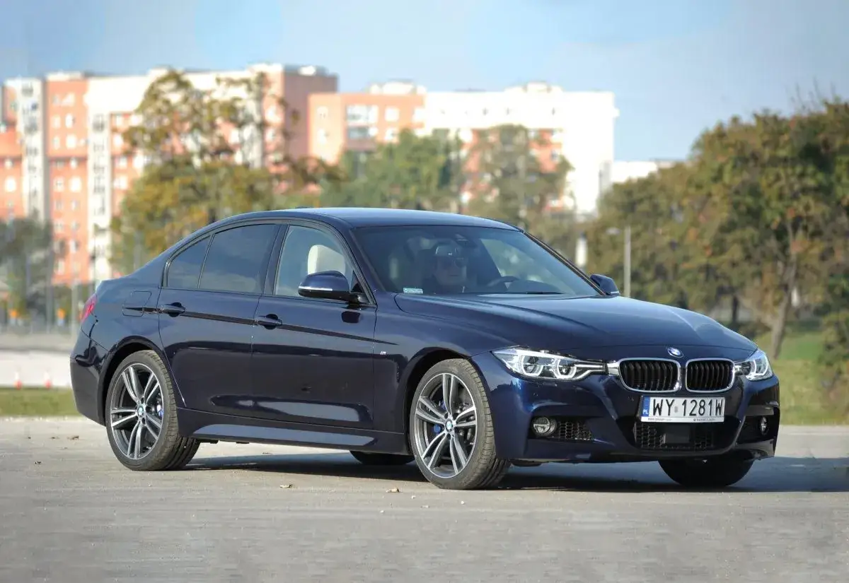 BMW F30: Jaki silnik wybrać? Unikaj tych modeli!