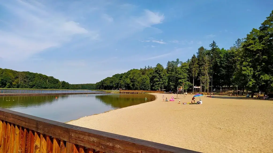 Jezioro Ińsko – tajemnicze miejsce pełne atrakcji i przyrody