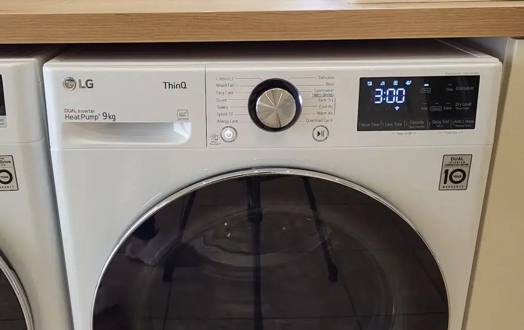 Ile trwa suszenie w suszarce? Sprawdź czasy i triki!