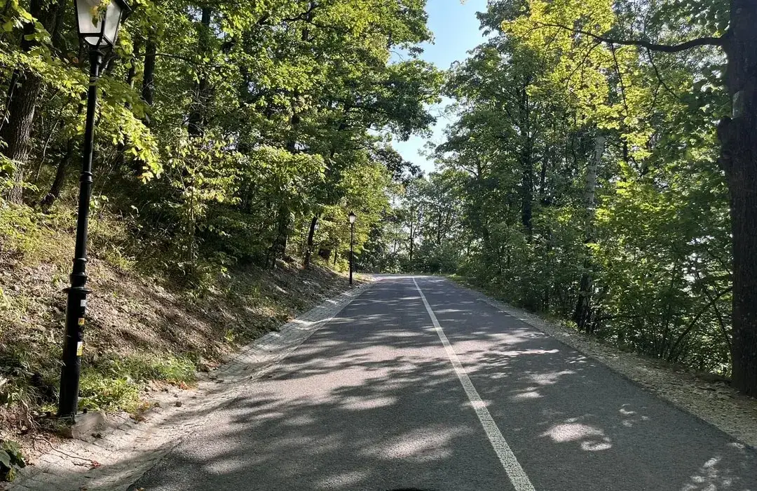 Srebrna Góra: Twierdza, MTB, szlaki. Zaplanuj idealną wycieczkę!