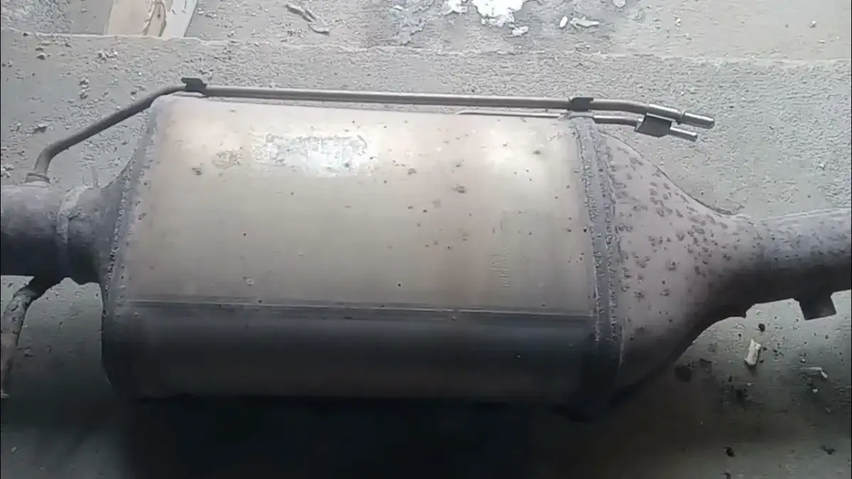 Ford Kuga dpf suchy czy mokry - co wybrać dla lepszej wydajności?