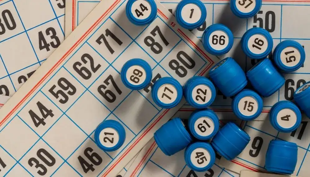 Czy granie w lotto przez internet jest bezpieczne? Odkryj prawdę o ryzyku