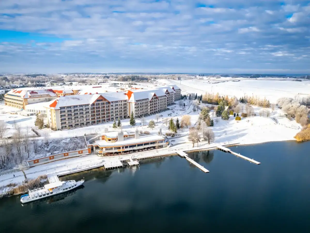 Hotel Gołębiewski Mikołajki: 689 pokoi ile gości pomieści?