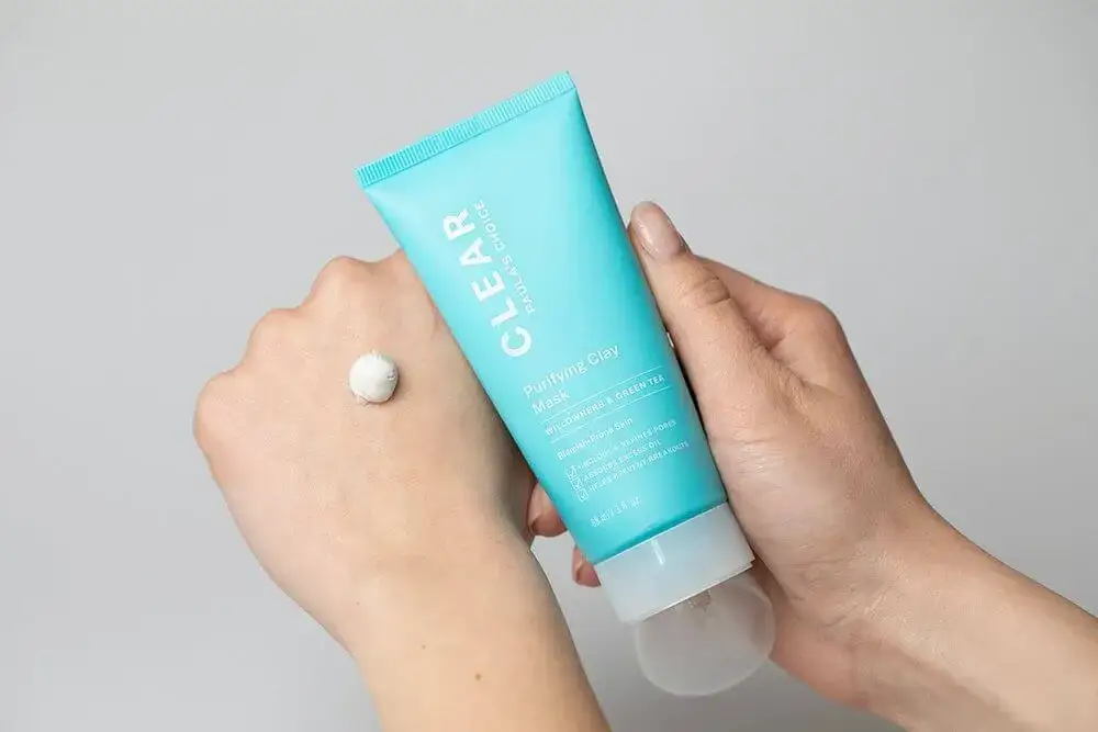 Jakie kosmetyki na trądzik skutecznie pomogą w walce z problemem?