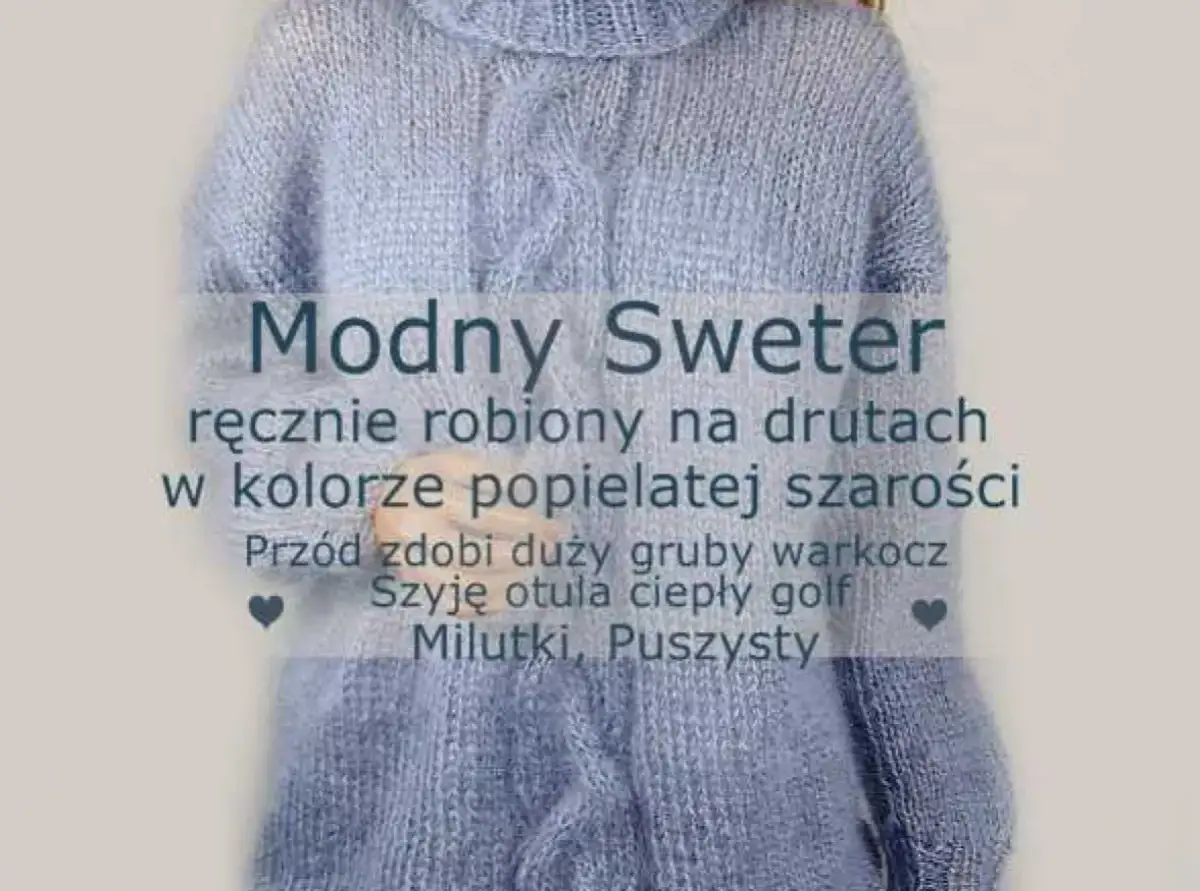 Modny, ręcznie robiony na drutach sweter w kolorze popielatej szarości. Zdobiony warkoczem, z ciepłym golfem. Dowiedz się, ile kosztuje sweter robiony na drutach.