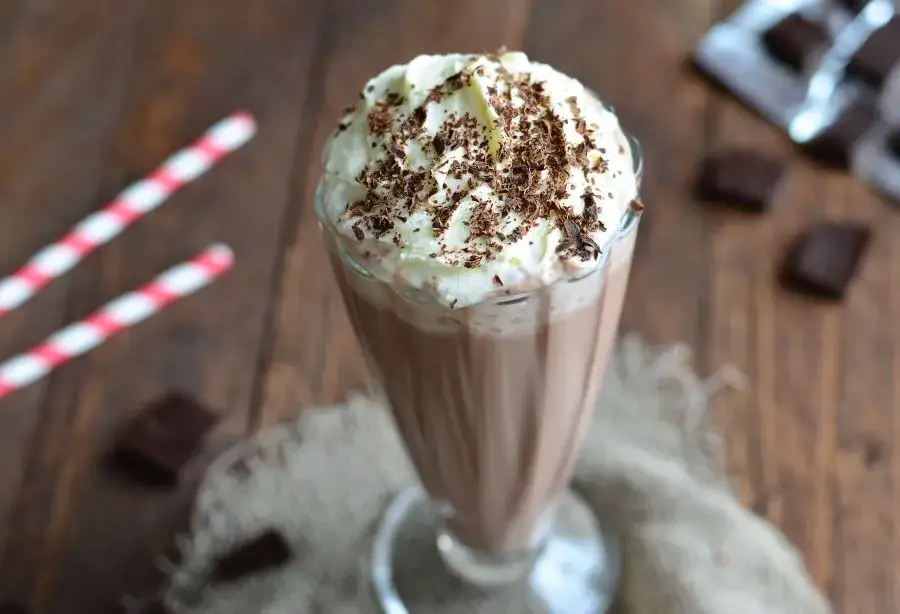 Receta de batido de chocolate delicioso y fácil para disfrutar en casa