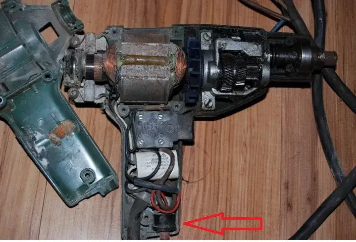 Jak podłączyć wyłącznik do wiertarki Celma - uniknij najczęstszych błędów