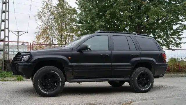 Jak wybrać najlepsze opony do Jeep Grand Cherokee WJ? Porady i rekomendacje