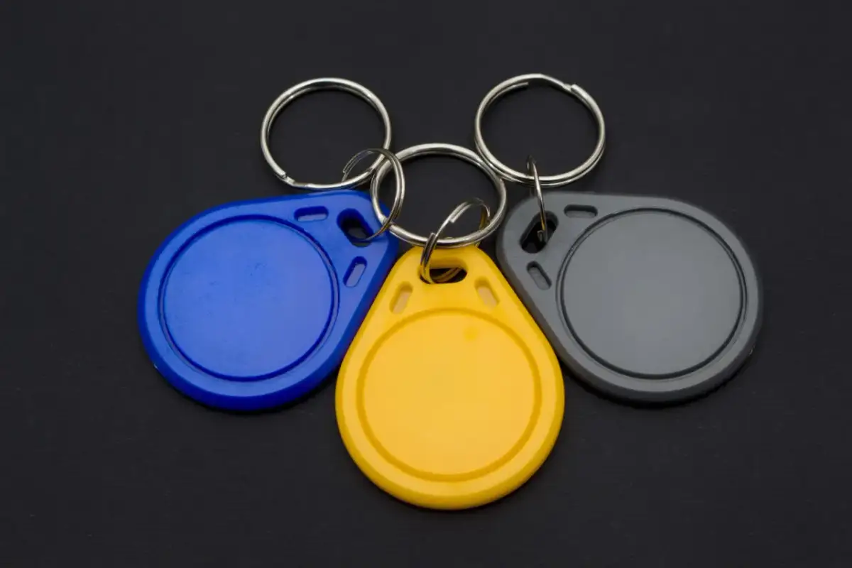 Gdzie dorobić chip do domofonu i uniknąć problemów z dostępem