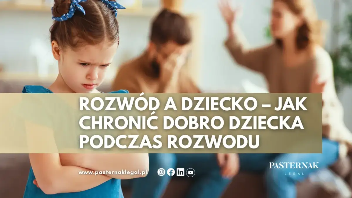 Smutna dziewczynka na pierwszym planie, rodzice kłócą się w tle. Rozwód a dziecko – jak chronić dobro dziecka podczas rozwodu.