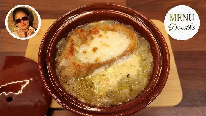 Sekret idealnej skorupki: Jaki ser do zupy cebulowej wybrać?