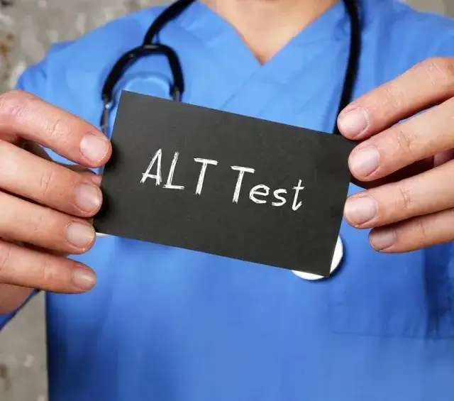 Badanie ALT: Co oznaczają Twoje wyniki i jak dbać o wątrobę?