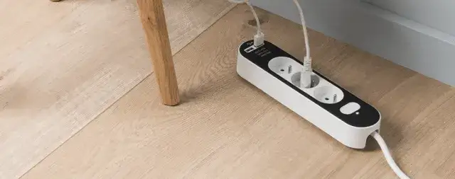 Jak bezpiecznie podłączyć gniazdo do przedłużacza – uniknij błędów i zagrożeń