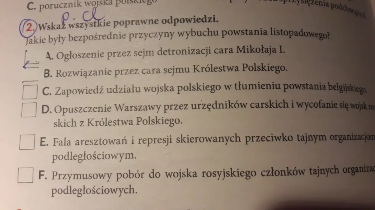 Bezpośrednie przyczyny wybuchu powstania listopadowego: detronizacja cara, rozwiązanie sejmu, udział wojska polskiego w tłumieniu powstania belgijskiego, opuszczenie Warszawy przez urzędników carskich, represje wobec organizacji niepodległościowych, pr...
