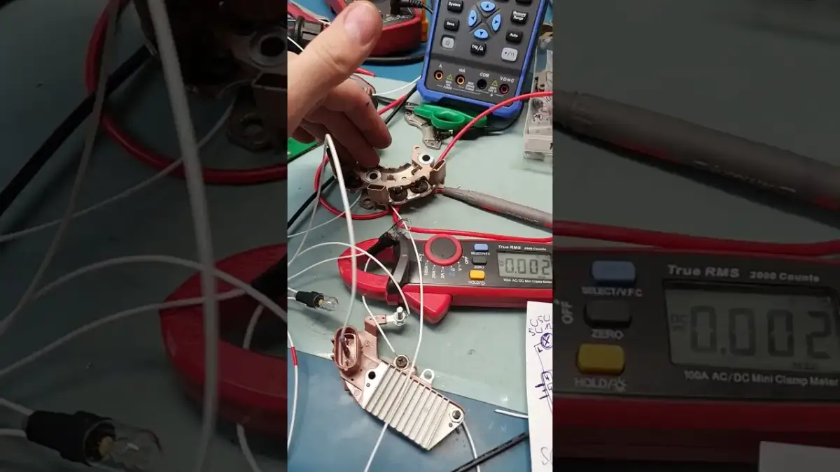 Elektroniczny regulator napięcia: Co to i jak go sprawdzić?