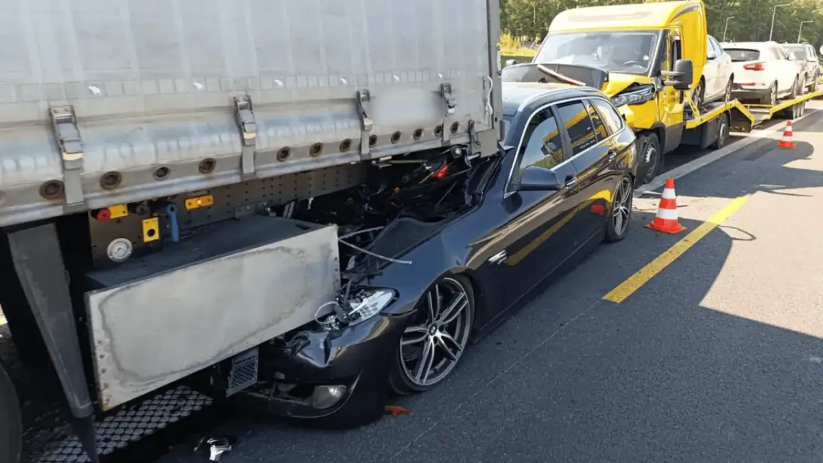 Co na autostradzie A4? Najnowsze informacje o wypadkach i utrudnieniach