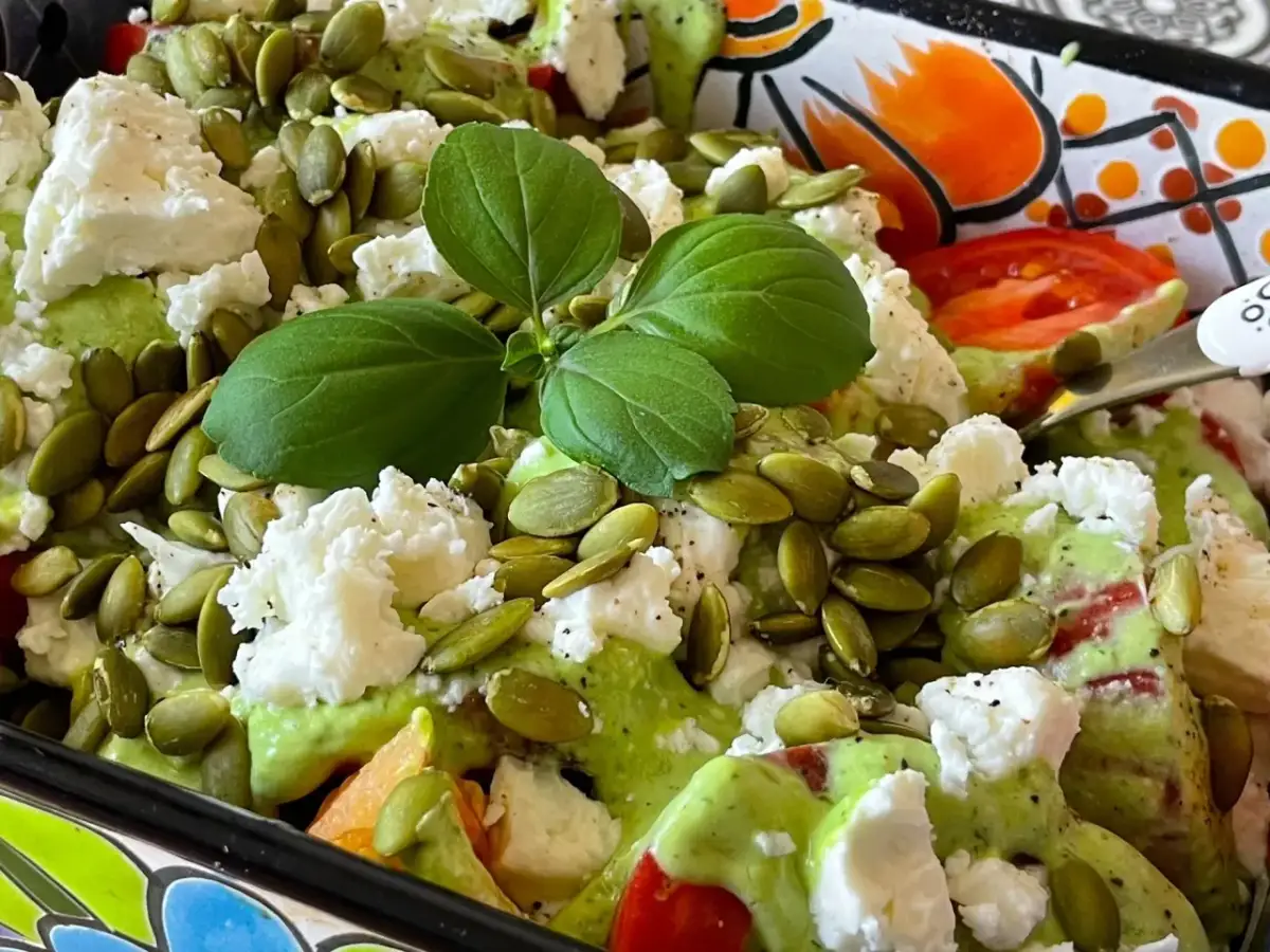 Ile czasu gotować warzywa na sałatkę, aby były idealne i chrupiące?