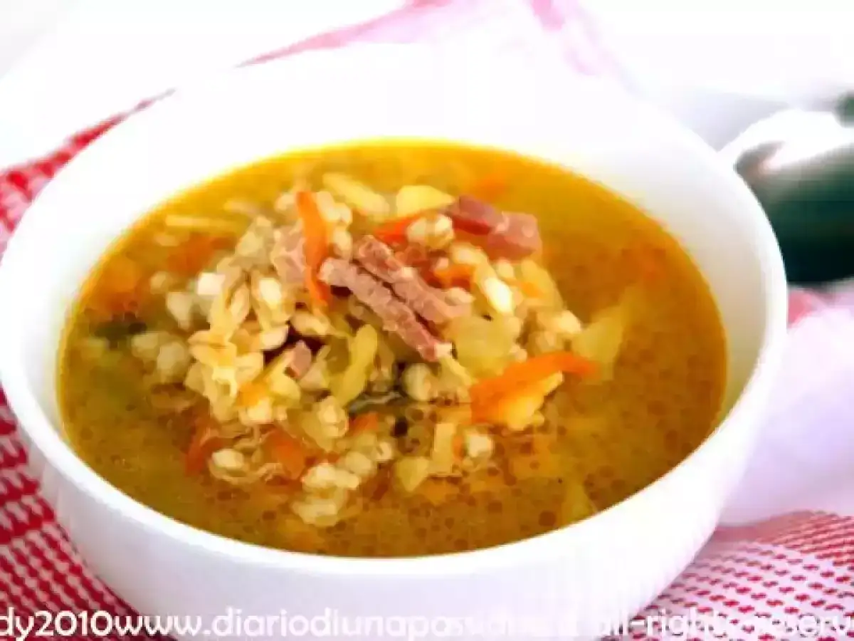 Minestra d'Orzo Trentina: Ricetta Autentica e Segreti per un Gusto Perfetto