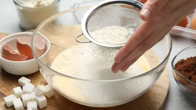 Soda oczyszczona czy proszek do pieczenia? Klucz do idealnych wypieków